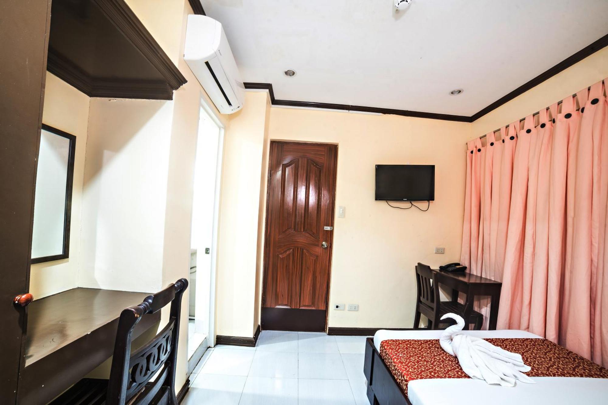 فندق Reddoorz Near Ormoc Port Terminal المظهر الخارجي الصورة